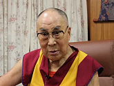 Концепция войны и монархия устарели, считает Далай-лама